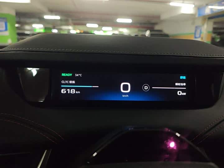 Xiaomi SU7, 2024 — фото 4 из 9