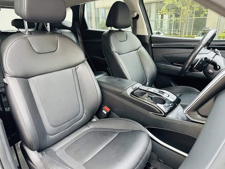 Hyundai Tucson L, 2022 — фото 7 из 9