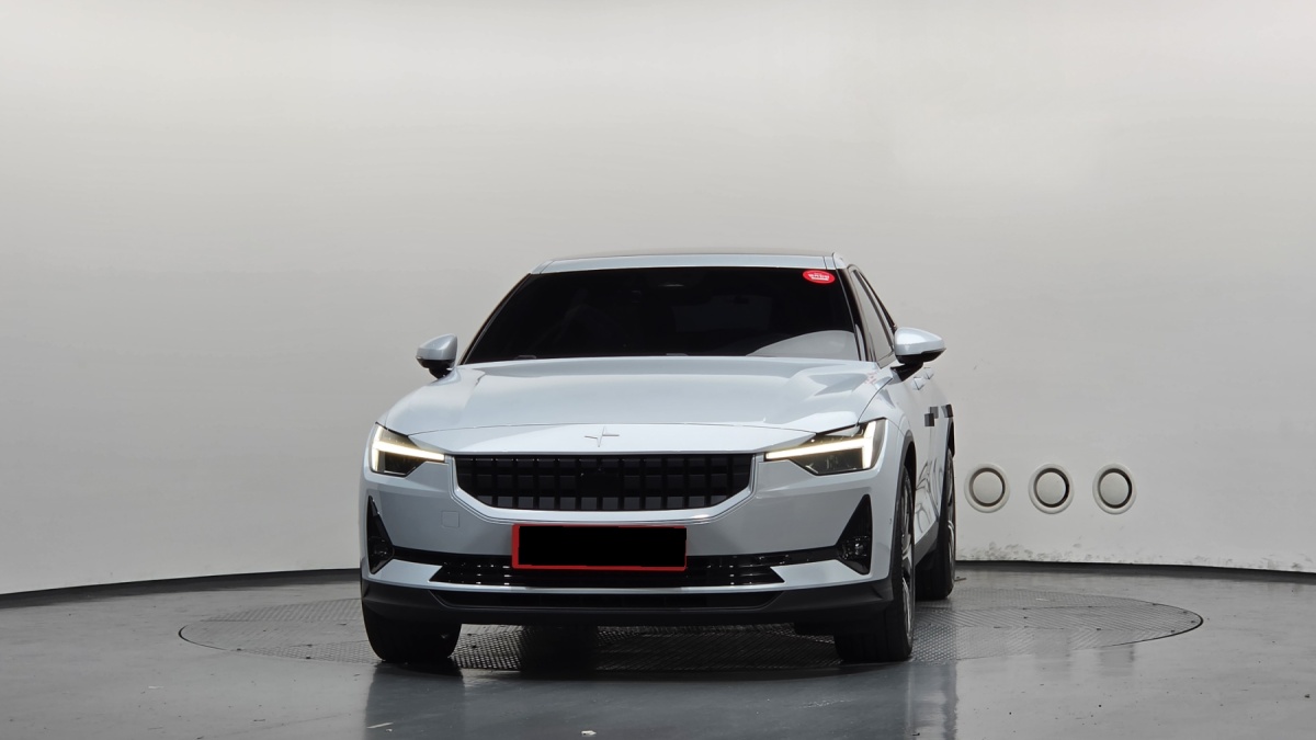 Polestar 2, 2022 — фото 3 из 12