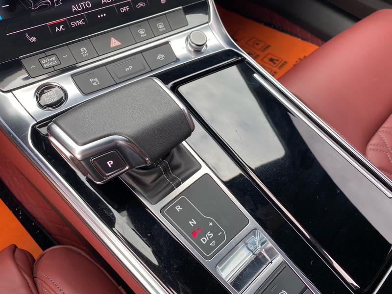 Audi A7L, 2024 — фото 10 из 12