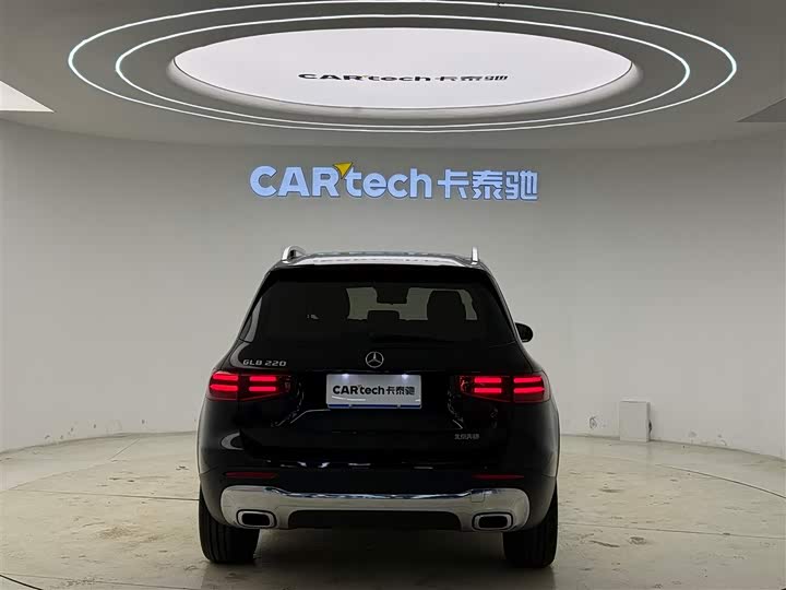 Mercedes-Benz GLB-Class, 2024 — фото 6 из 9
