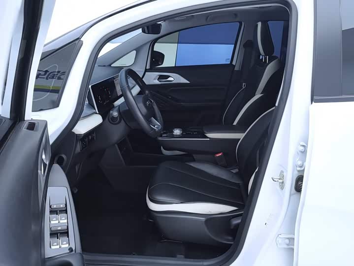 Geely Geometry E Firefly, 2022 — фото 9 из 9