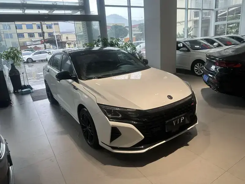 Dongfeng Aeolus Yixuan Max, 2021 — фото 3 из 9