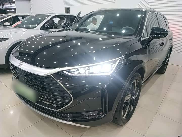 BYD Tang Hybrid/EV, 2024 — фото 2 из 9