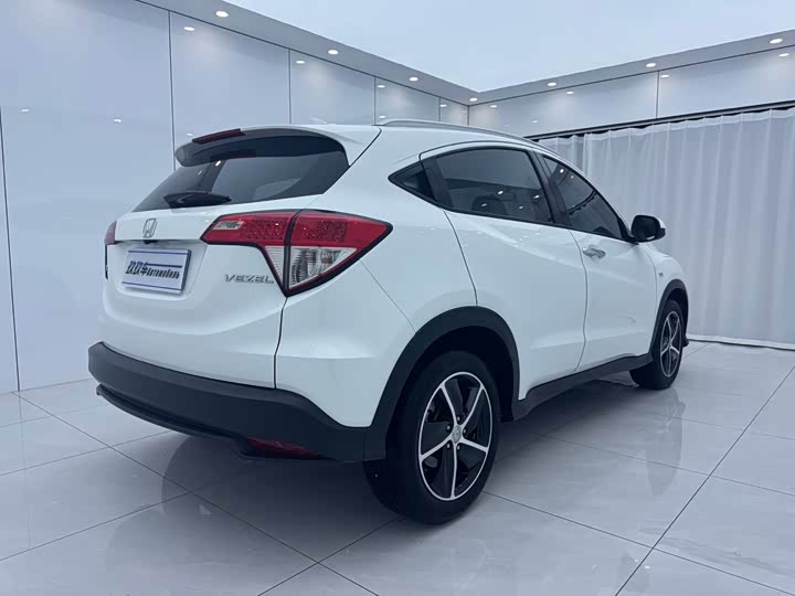 Honda Vezel, 2022 — фото 4 из 9