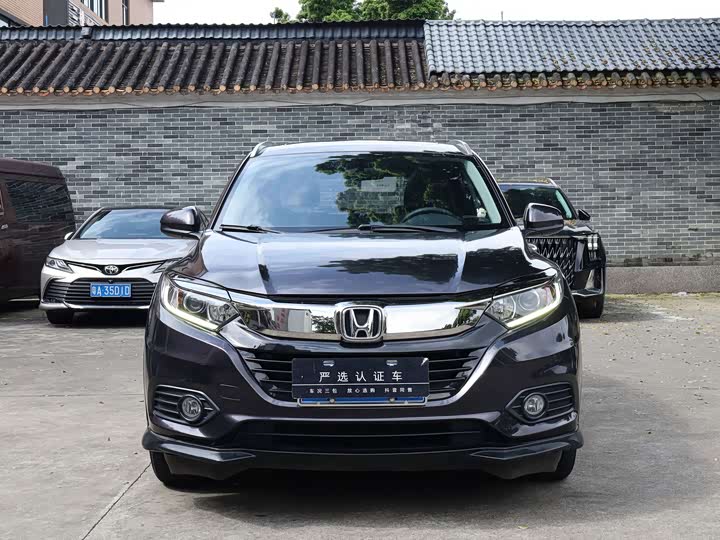 Honda Vezel, 2021 — фото 2 из 9