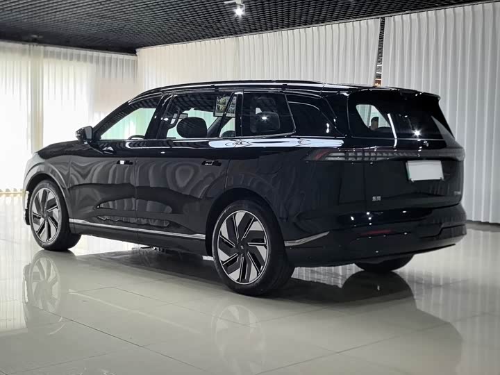 Dongfeng Yipai eπ 008, 2024 — фото 3 из 9
