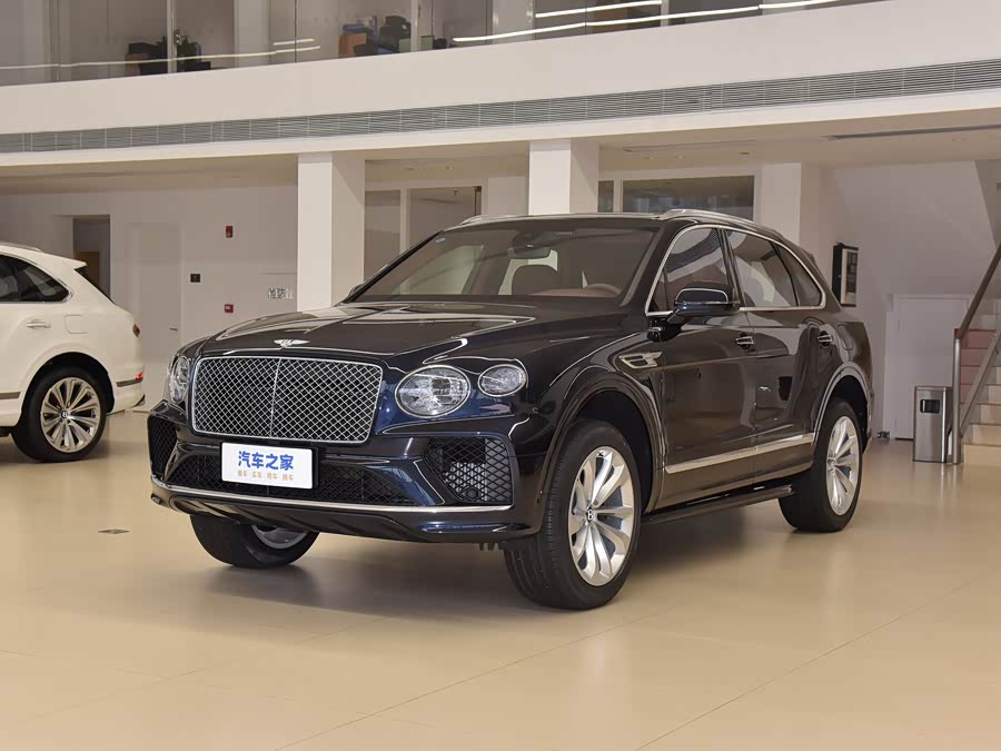 Bentley Bentayga Hybrid, 2026 — купить в Воронеже под ключ