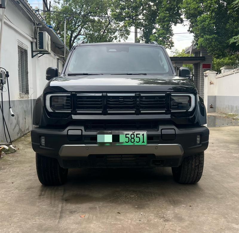 BAIC Beijing BJ40 Hybrid, 2025 — фото 2 из 10