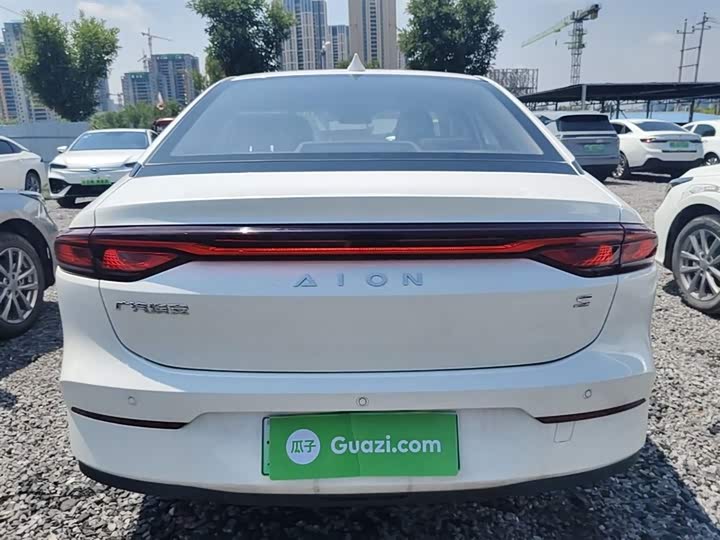 GAC Aion S, 2023 — фото 6 из 9