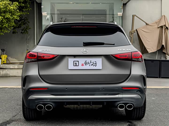 Mercedes-Benz GLA-Class AMG, 2023 — фото 5 из 9