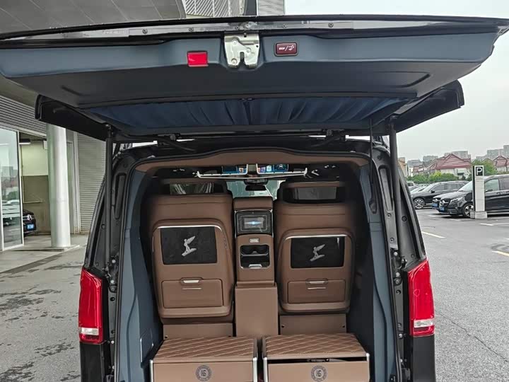 Mercedes-Benz Vito, 2026 — фото 8 из 9