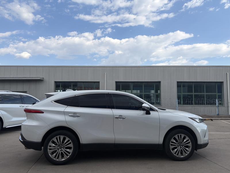 Toyota Harrier, 2023 — фото 6 из 10