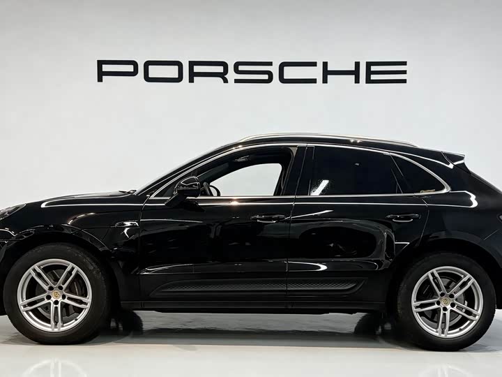 Porsche Macan, 2023 — фото 3 из 9
