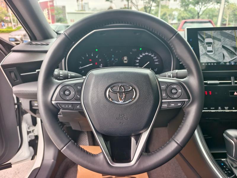 Toyota Avalon, 2022 — фото 11 из 12