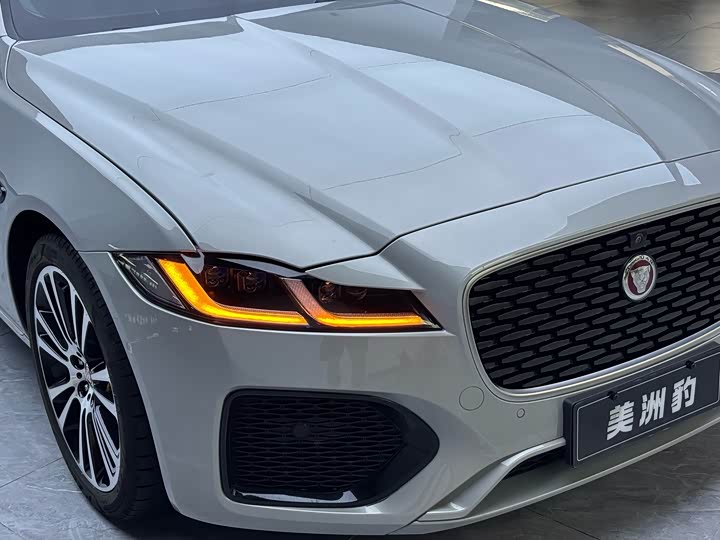 Jaguar XF L, 2025 — фото 5 из 9