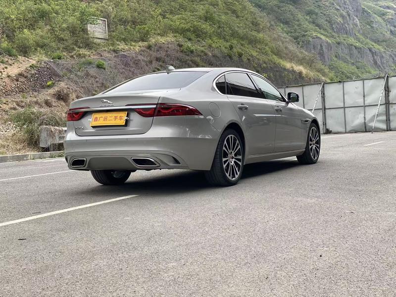 Jaguar XF L, 2023 — фото 6 из 9