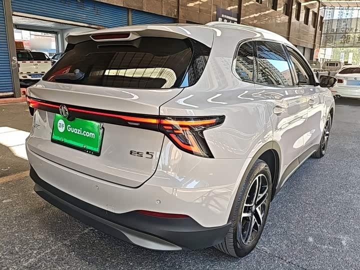MG Motor ES5, 2024 — фото 7 из 9