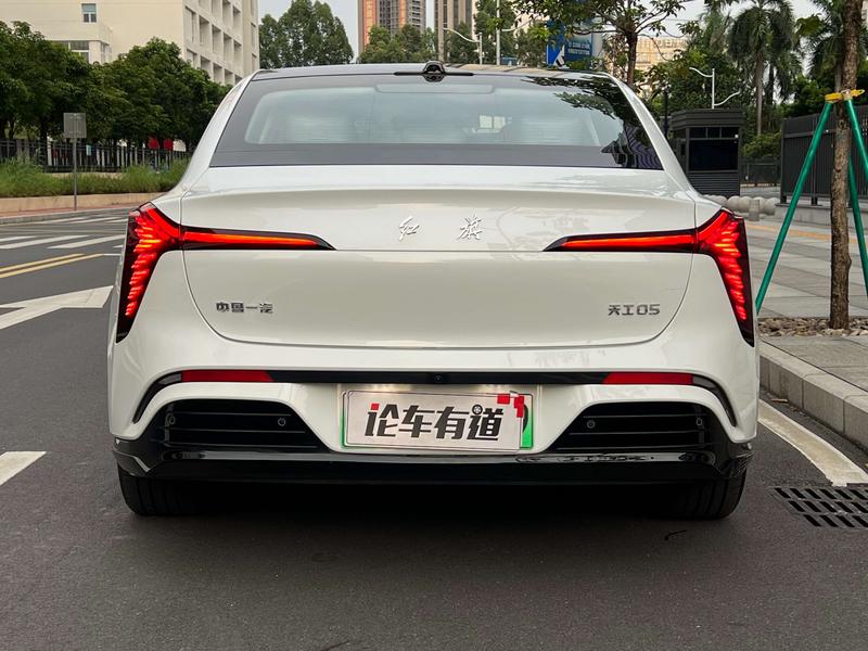 Hongqi EH5 (Tiangong 05), 2025 — фото 4 из 12