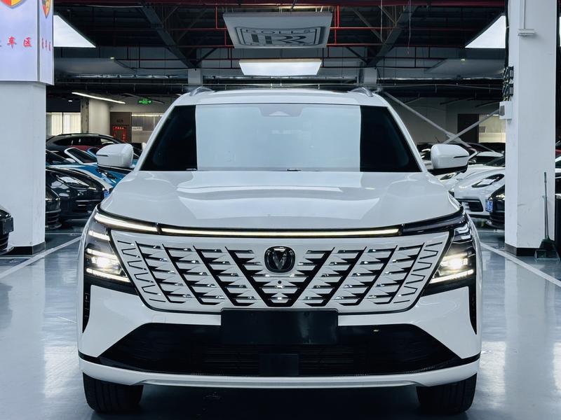 Changan CS75 Plus, 2026 — фото 2 из 12