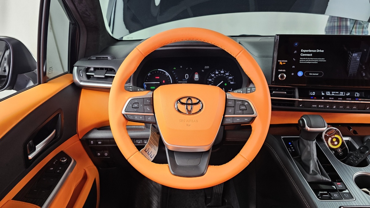 Toyota Sienna, 2025 — фото 12 из 12