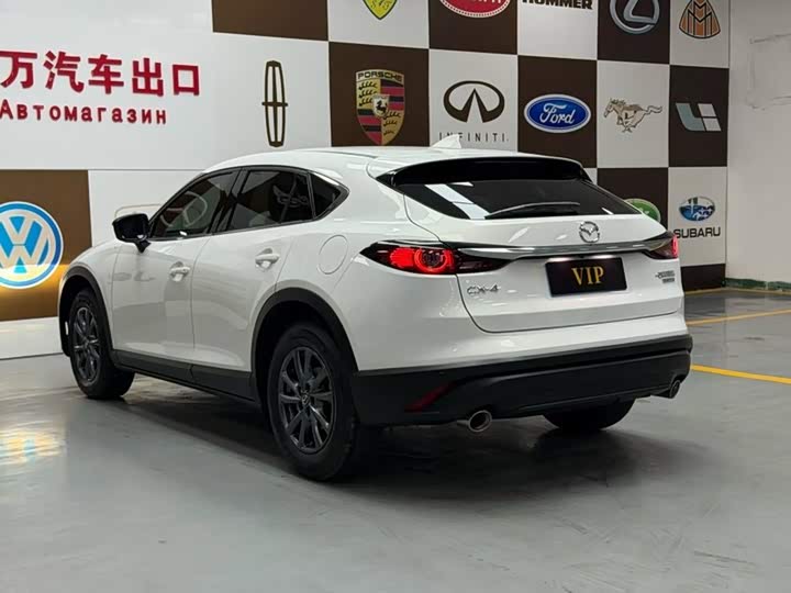 Mazda CX-4, 2023 — фото 4 из 9