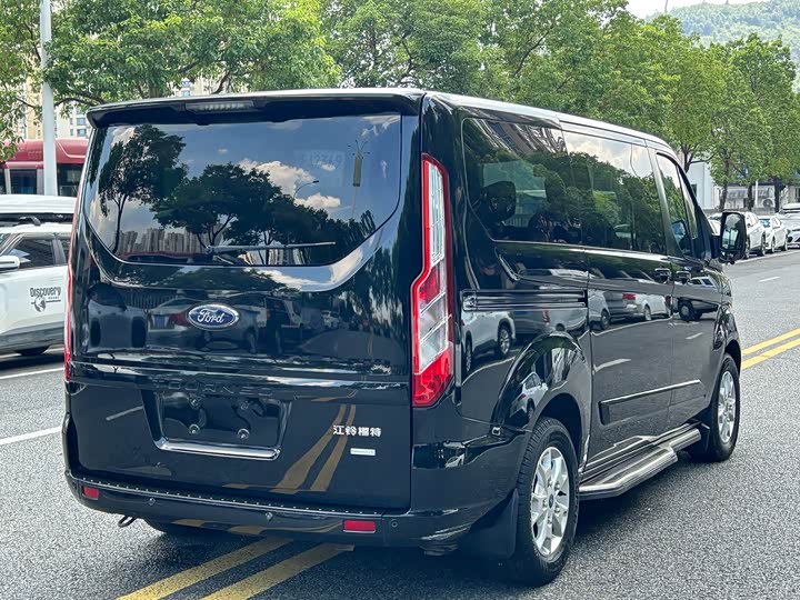Ford Tourneo, 2021 — фото 4 из 9