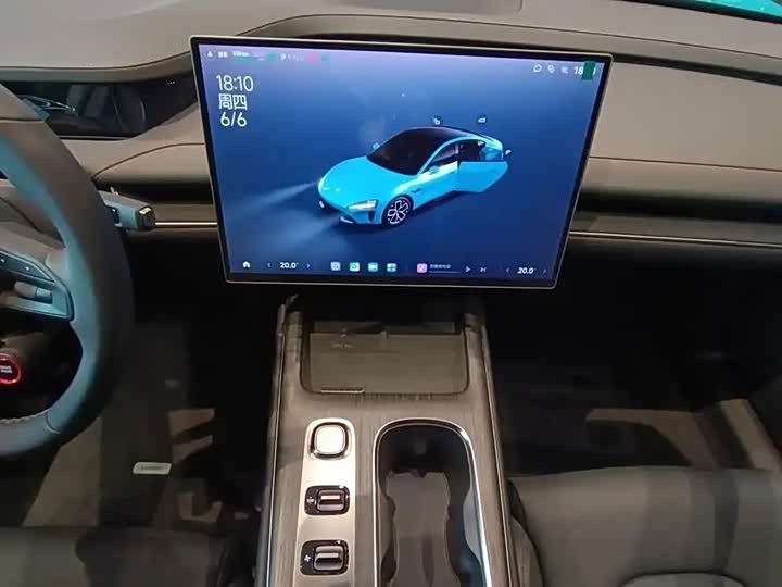 Xiaomi SU7, 2024 — фото 9 из 9