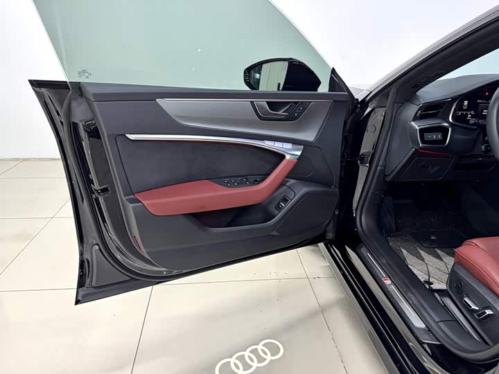 Audi A7L, 2023 — фото 8 из 9