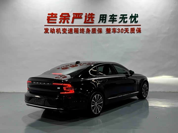 Volvo S90 Hybrid, 2024 — фото 7 из 9