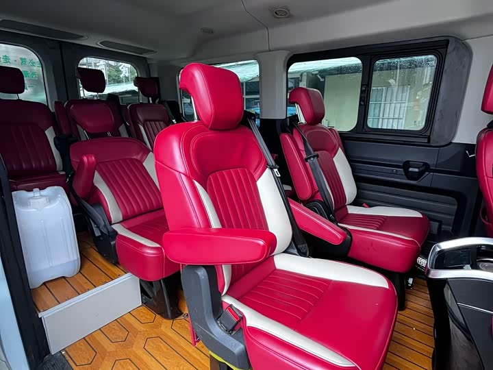 Ford Transit T8, 2023 — фото 8 из 9
