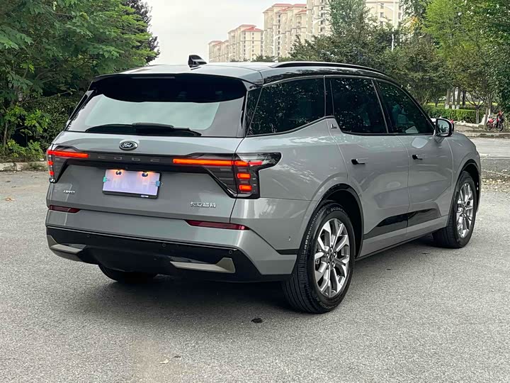 Ford Edge, 2023 — фото 6 из 12