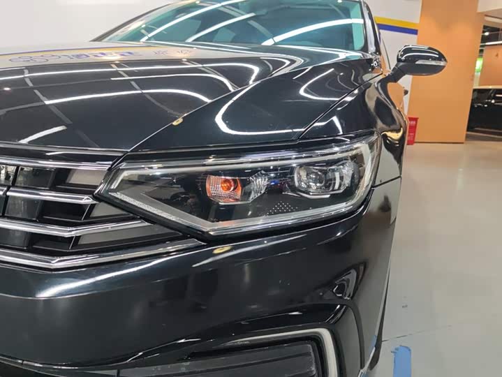 Volkswagen Magotan GTE Hybrid, 2022 — фото 5 из 9