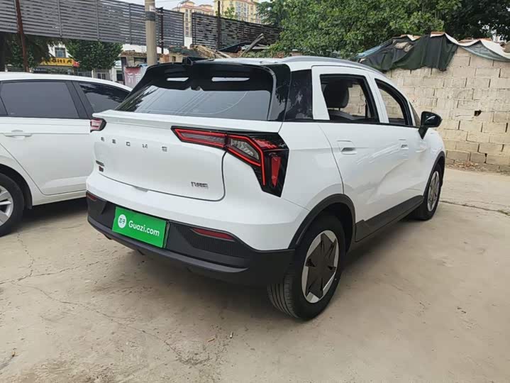 Geely Geometry E Firefly, 2024 — фото 7 из 9