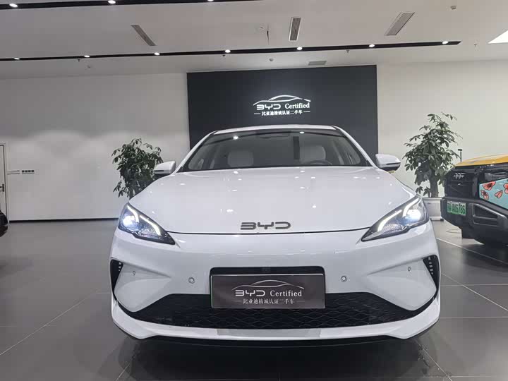 BYD Seal 05 DM-i Hybrid, 2024 — фото 2 из 9
