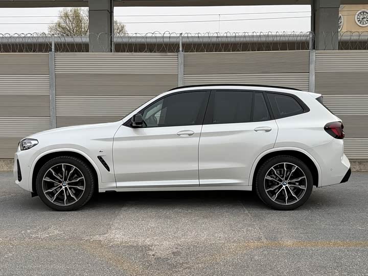 BMW X3, 2024 — фото 7 из 9