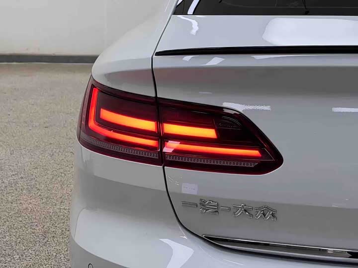 Volkswagen CC, 2024 — фото 7 из 9