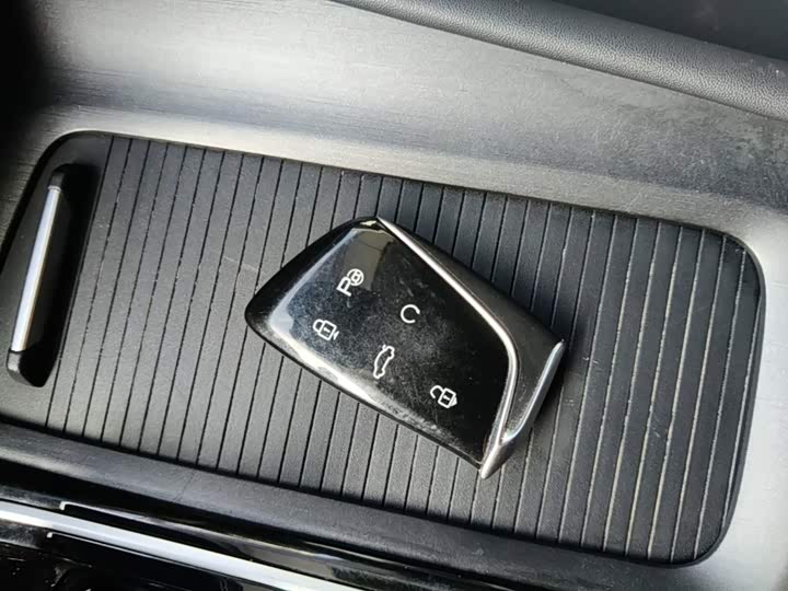 Dongfeng Aeolus Huge, 2023 — фото 9 из 9