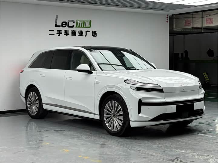 Nio Onvo L90, 2025 — фото 3 из 9