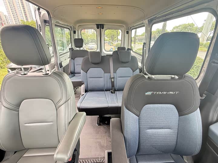 Ford E-Transit, 2023 — фото 7 из 9