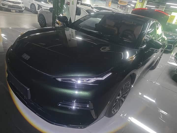 Geely Galaxy Starshine 8 EM-i, 2025 — купить в Чебоксарах под ключ