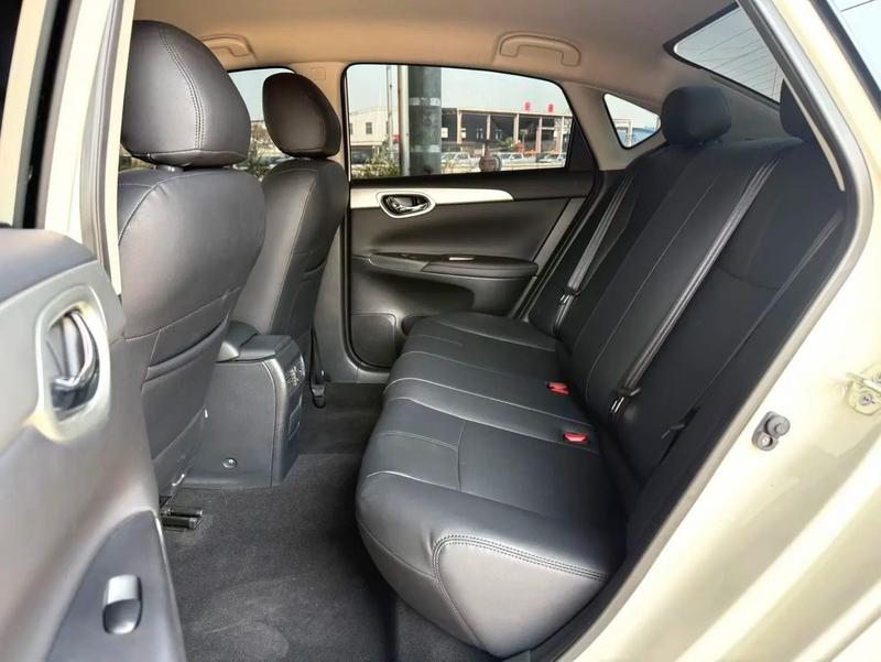 Nissan Sylphy, 2023 — фото 9 из 10