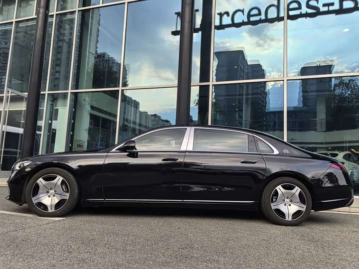 Mercedes-Benz Maybach S-Class, 2025 — фото 5 из 9