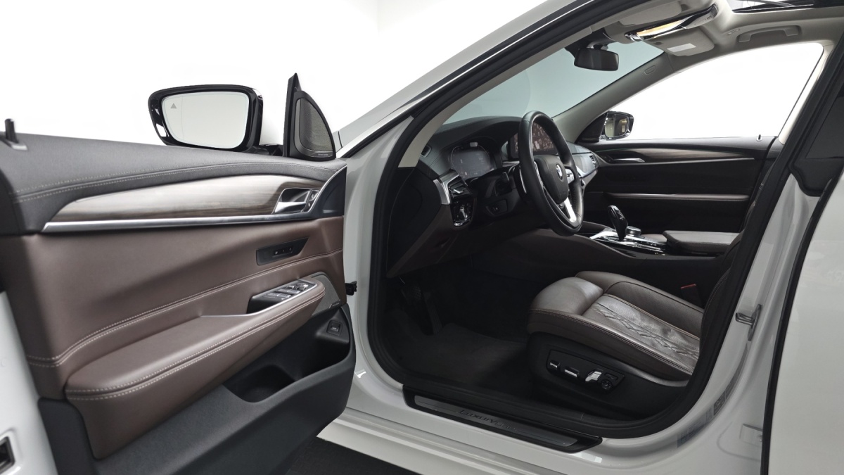 BMW Gran Turismo, 2021 — фото 10 из 12