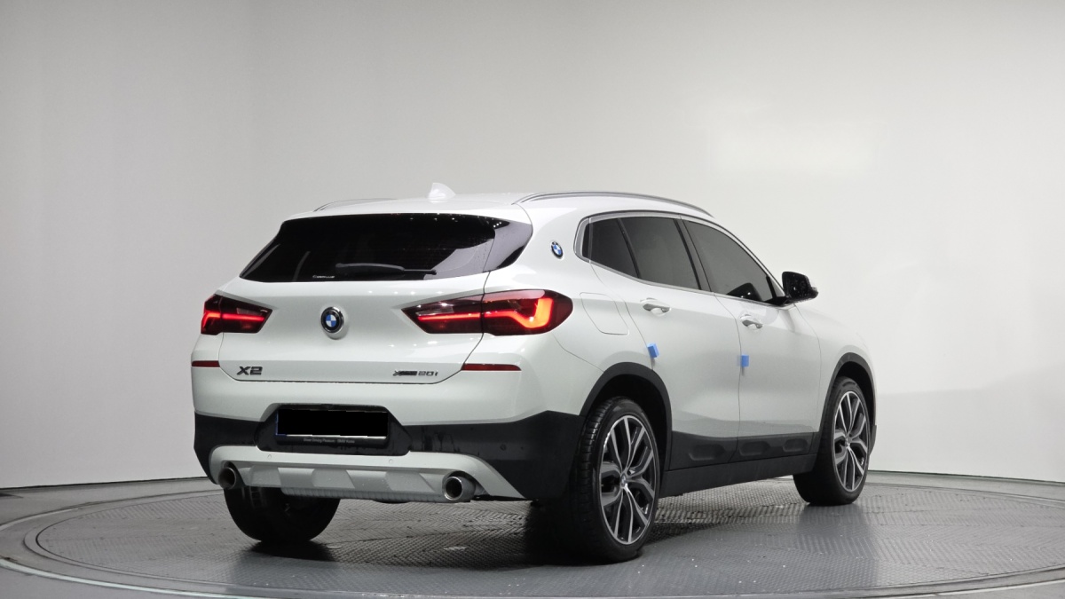 BMW X2 (F39), 2022 — фото 2 из 12