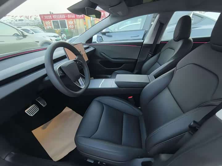 Tesla Model 3, 2025 — фото 4 из 9