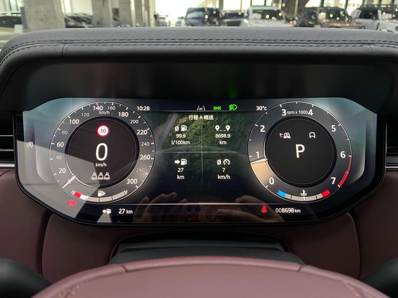 Land Rover Range Rover, 2025 — фото 10 из 12