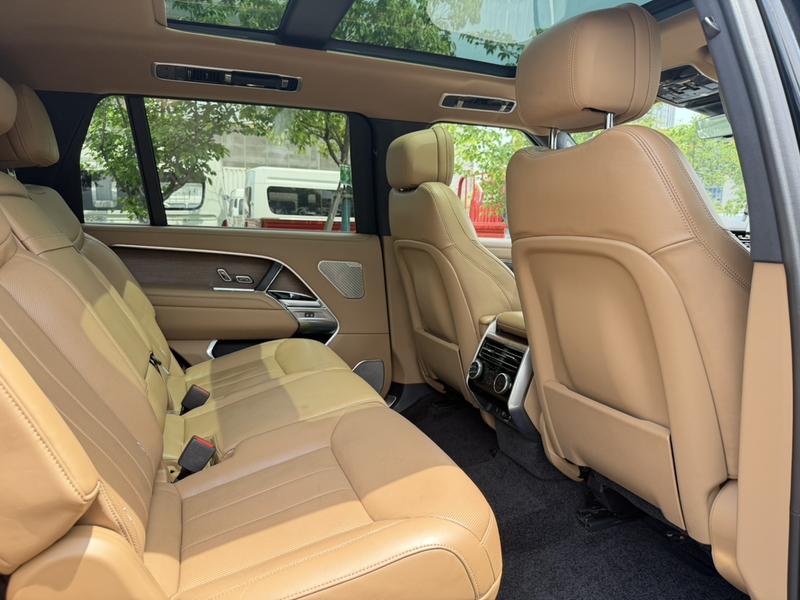 Land Rover Range Rover, 2023 — фото 12 из 12