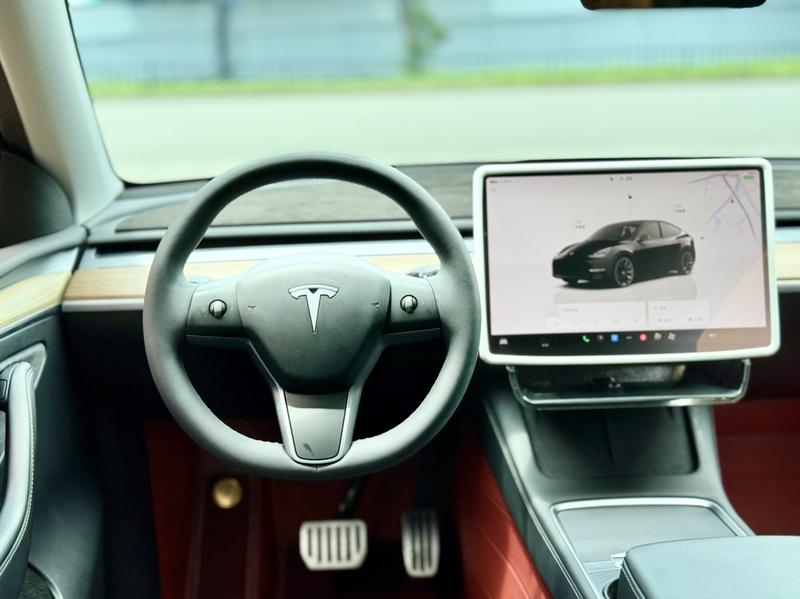 Tesla Model Y, 2022 — фото 10 из 12