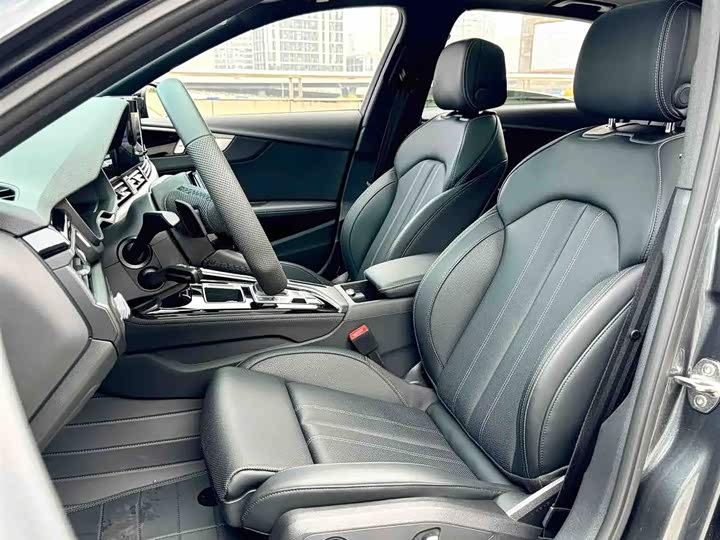 Audi A4L, 2025 — фото 5 из 7